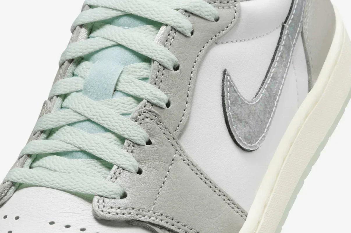 Air Jordan 1 Low „Lunar New Year” Photon Dust Grey