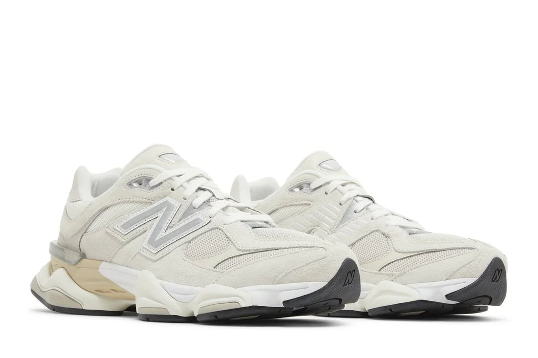 New Balance 9060 Sea Salt Moonbeam Biały